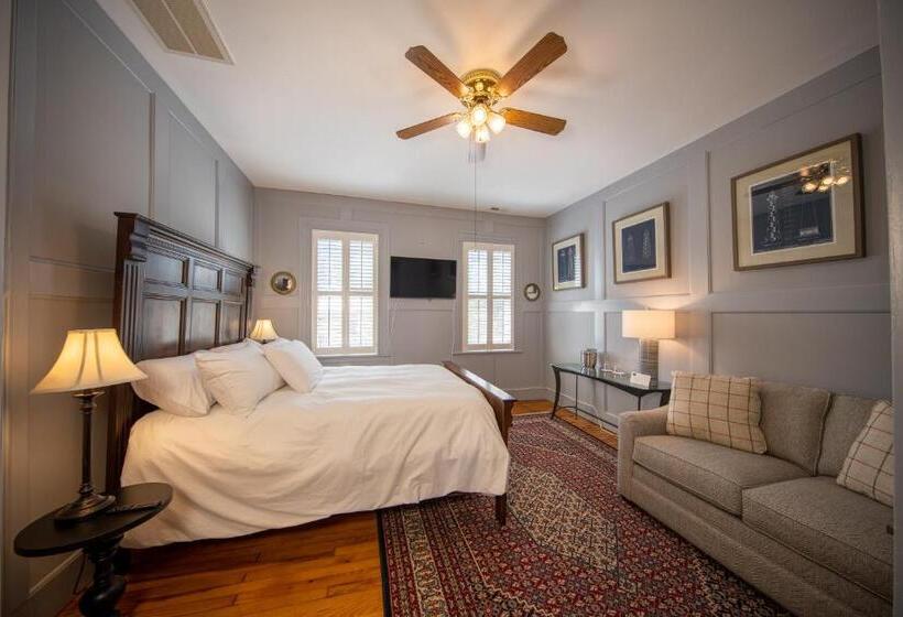 Номер Стандарт, The Edenton Collection Captain S Quarters Inn
