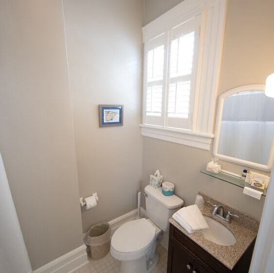 Номер Стандарт, The Edenton Collection Captain S Quarters Inn
