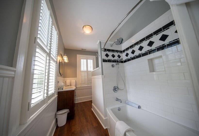 Номер Стандарт, The Edenton Collection Captain S Quarters Inn