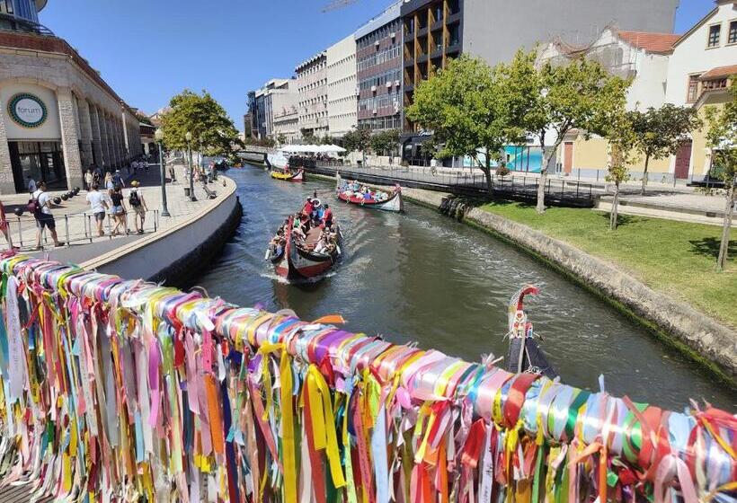 اتاق استاندارد با بالکن و چشم‌انداز دریا, Aveiro House