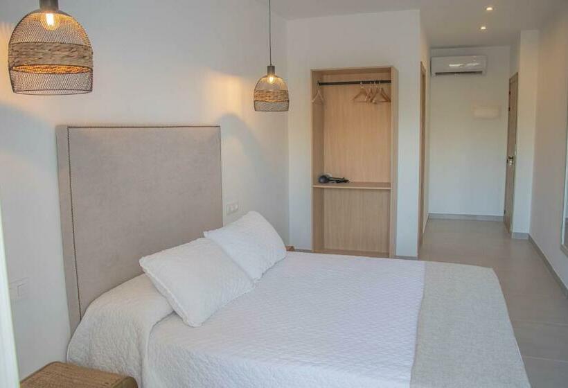 Номер Deluxe с Балконом, H Arena Mojacar