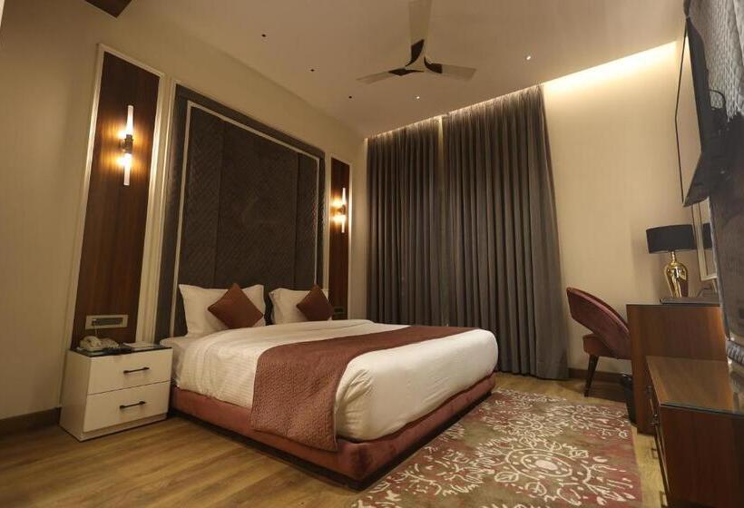 Номер Стандарт, The Ramayana Hotel, Ayodhya