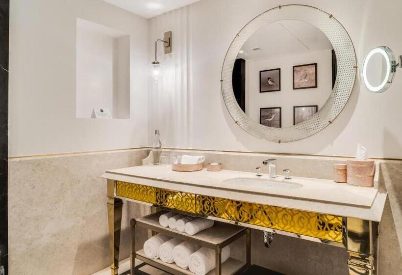 带大床的行政房间, Itc Narmada, A Luxury Collection Hotel, Ahmedabad