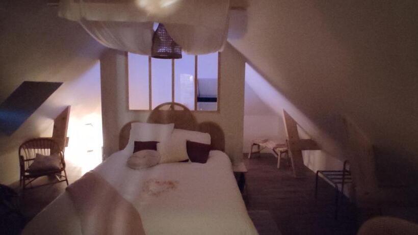 Номер Стандарт с Гидромассажем, Ty Madelez, Chambres De Charme, Gîtes, Crêperie Et Spa