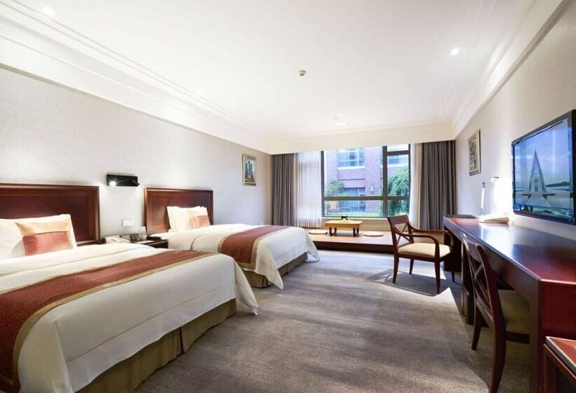 Семейный Номер, Tongli Lakeview