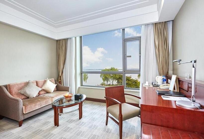 Номер Стандарт Вид на Озеро, Tongli Lakeview
