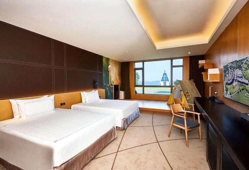 Семейный Номер, Tongli Lakeview