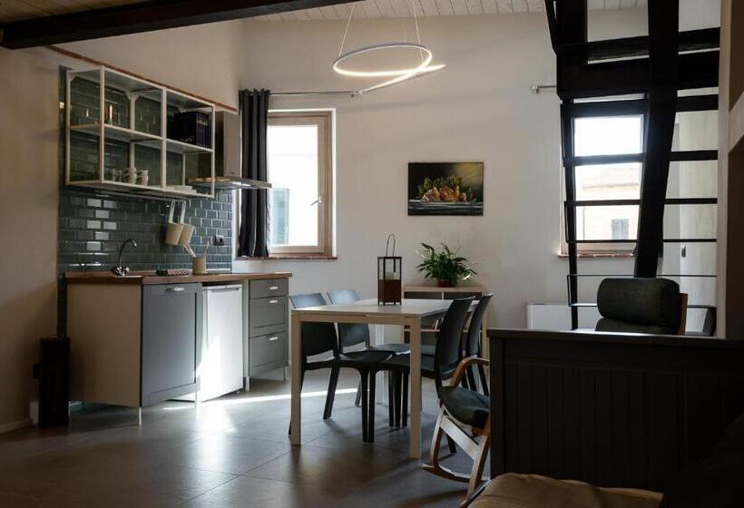 スーペリアの４人部屋, A Casa Di Biagio