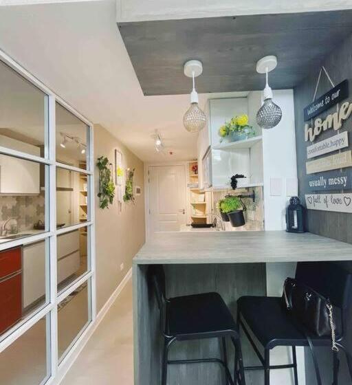 Студио Стандарт с Видом, Azure North Monaco Tower Unit 2114