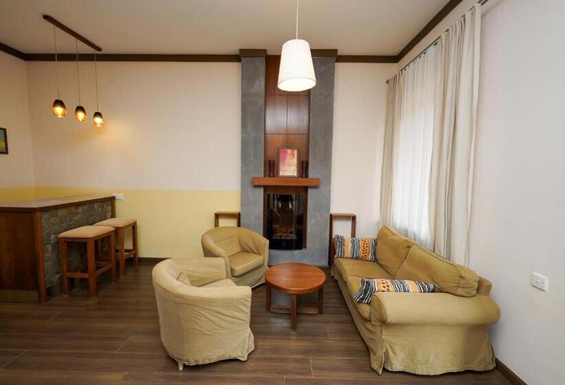 带阳台的豪华间, Sochut Resort Stepanavan