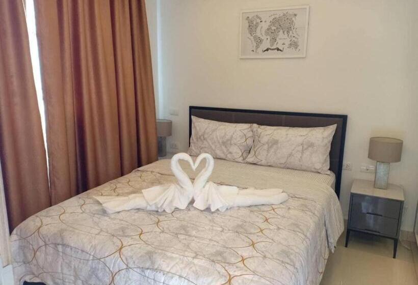 Quarto Estandar Cama King, Arcadia Continental Pattaya