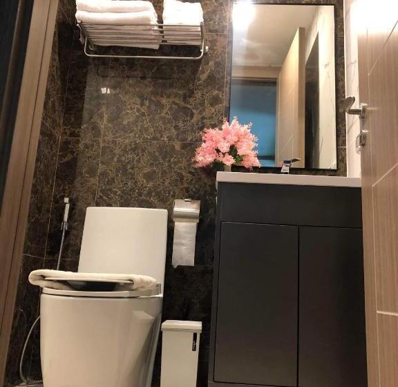 Quarto Estandar Cama King, Arcadia Continental Pattaya