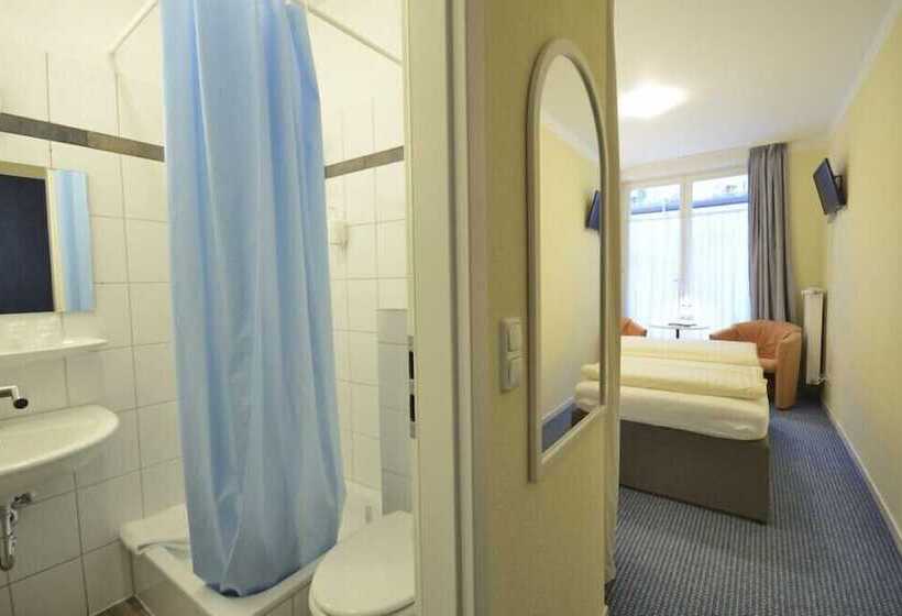 标准间, Alpha Hotel Garni