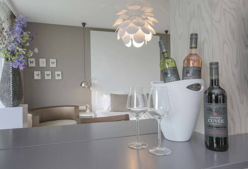 디럭스 스위트 강변 전망, Fletcher Hotel Restaurant De Wageningsche Berg
