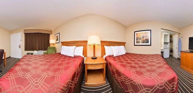 Номер Стандарт 2 Двуспальные Кровати, Econo Lodge