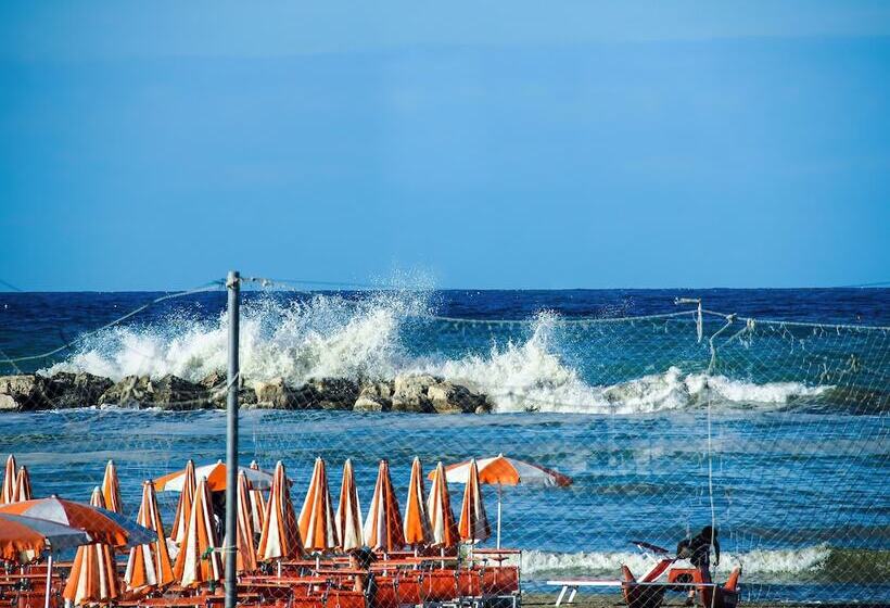 Triple Room Sea View, Colorado Cesenatico