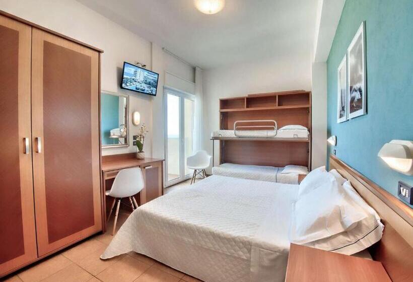 景色の見えるスタンダード４人部屋, Colorado Cesenatico