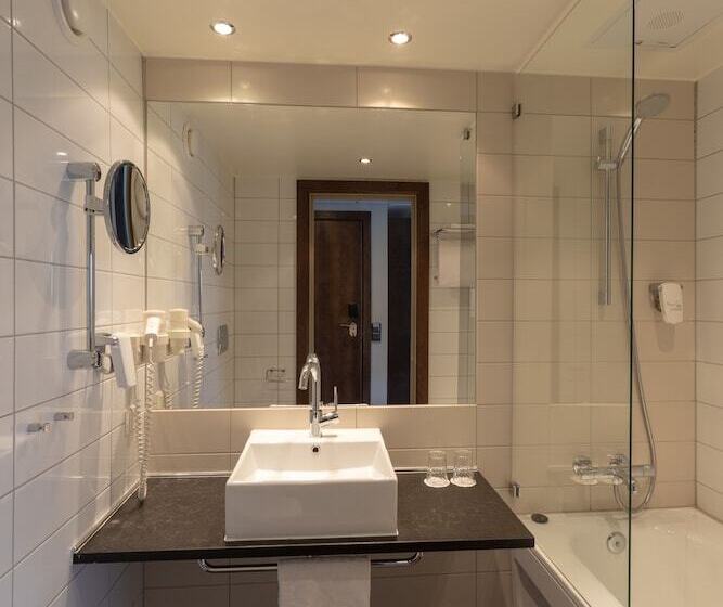 家庭间, Quality Hotel Skifer