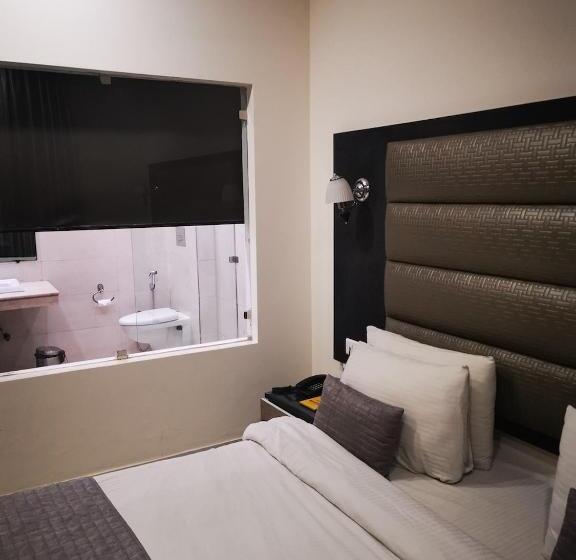 Номер Deluxe Кровать Кинг, Pk Residency
