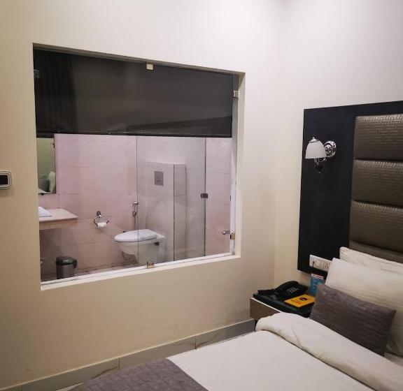 Quarto Deluxe Cama King, Pk Residency