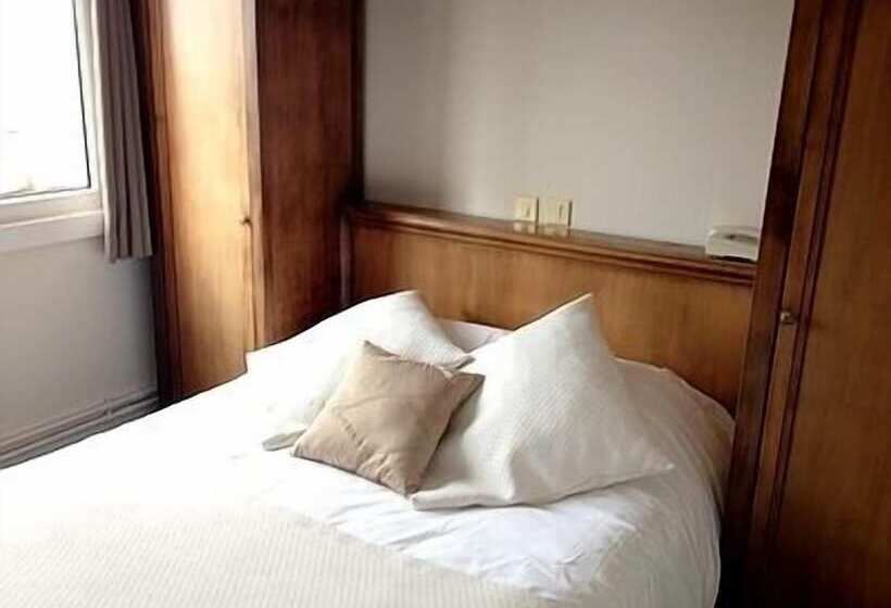 Номер Стандарт, Hôtel Le Prieuré