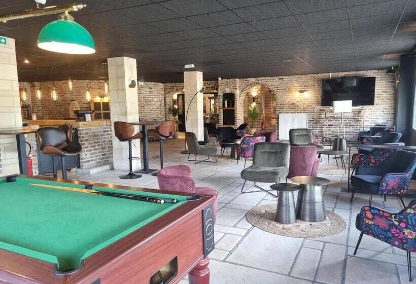 Номер Стандарт, Hôtel Le Prieuré