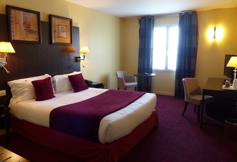 Номер Стандарт, Le Plessis Grand