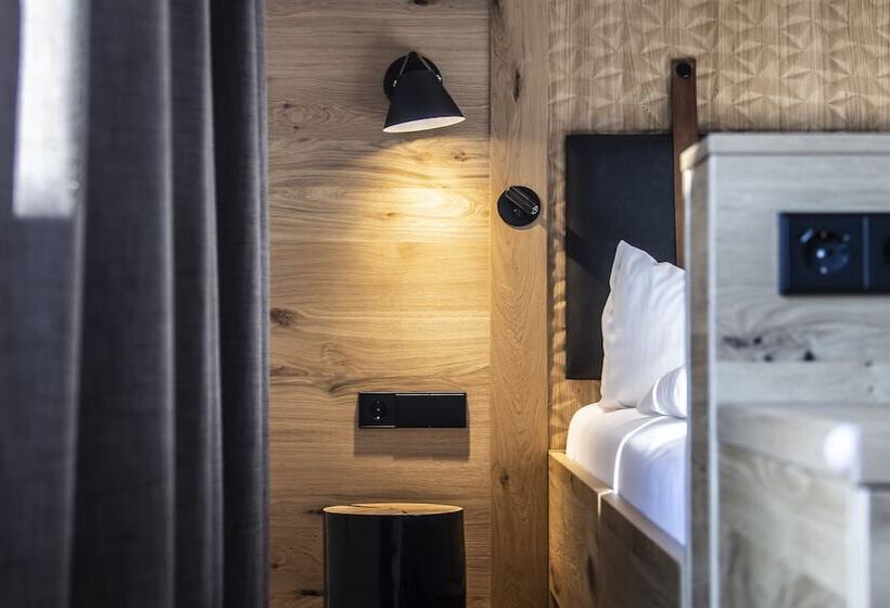 Номер Стандарт с Балконом, Alpen Hotel Post
