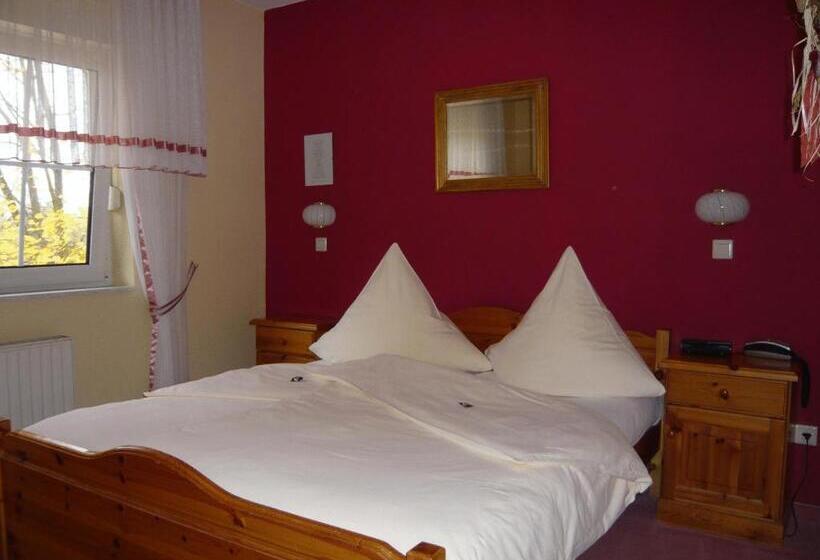 Номер Стандарт, Am Wald B&b