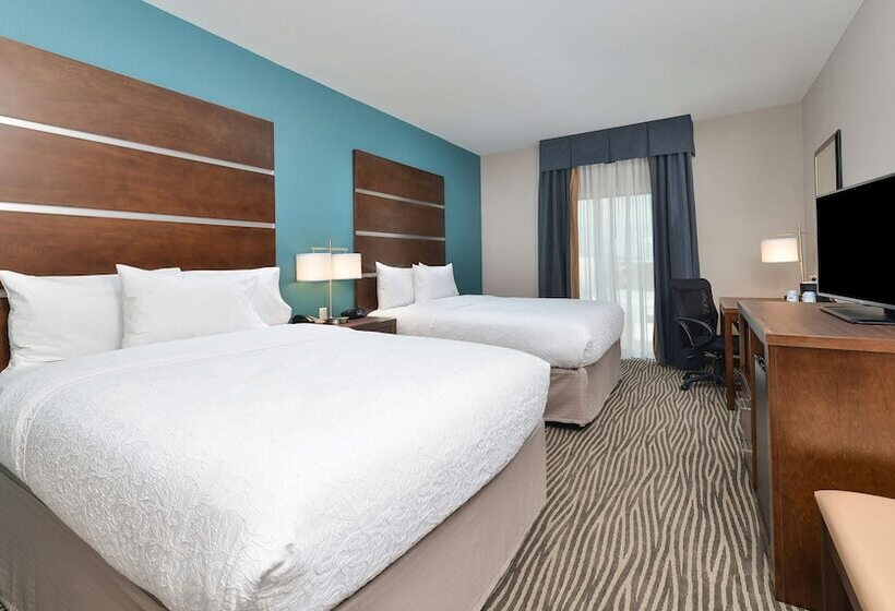 스탠다드 룸 더블 침대 2개, Hampton Inn & Suites Des Moines Downtown