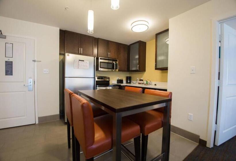 침실 2개 스위트, Residence Inn By Marriott Omaha West