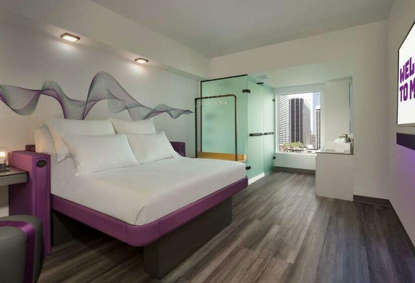 适合残疾人使用的标准间, Yotel Miami