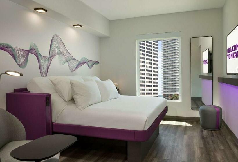 标准间, Yotel Miami