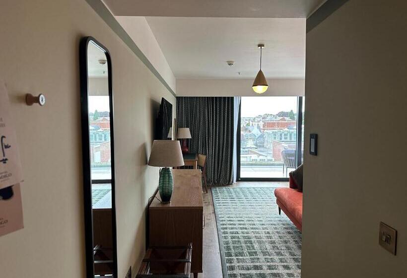 Люкс Кровать Кинг, Indigo Exeter, An Ihg
