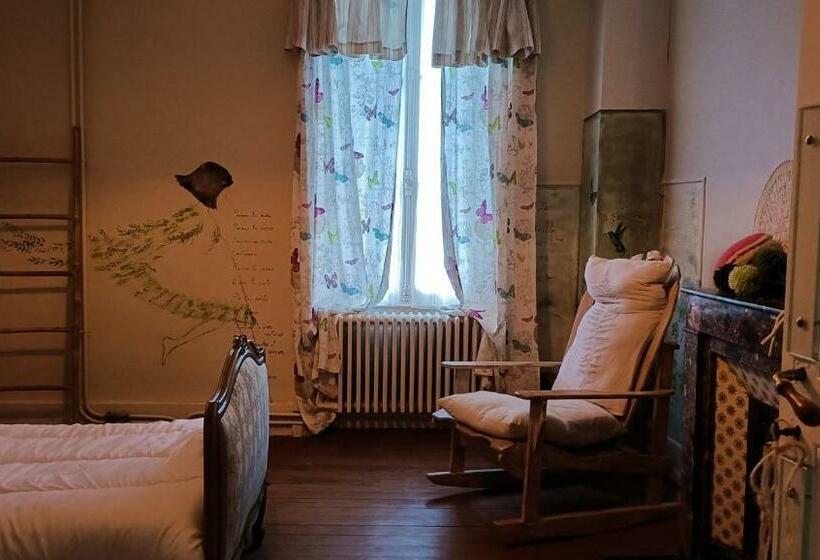 Четырехместный Номер Стандарт, Château D Arfeuilles Chambres Et Tables D Hôtes