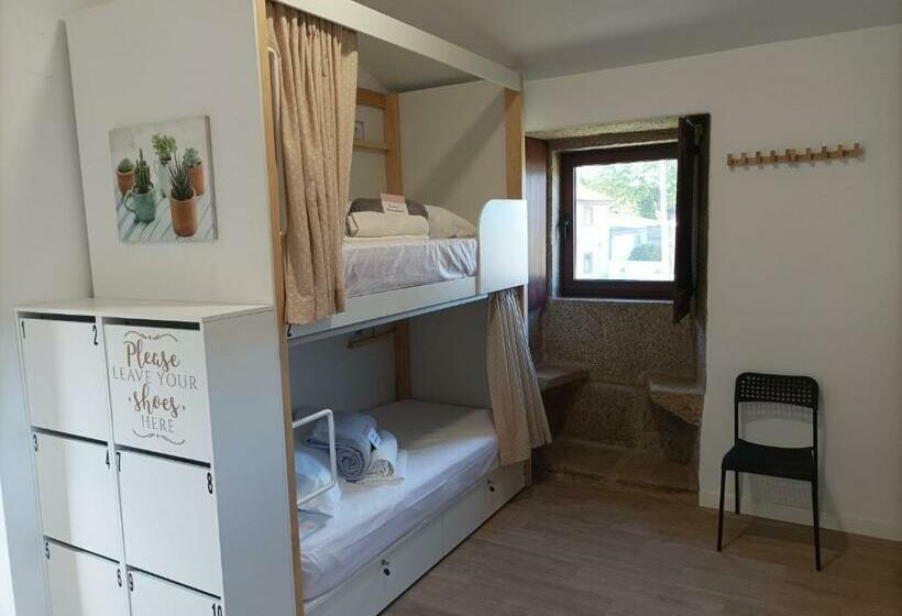 تختخواب در اتاق مشترک, Albergue Aldea Da Pedreira