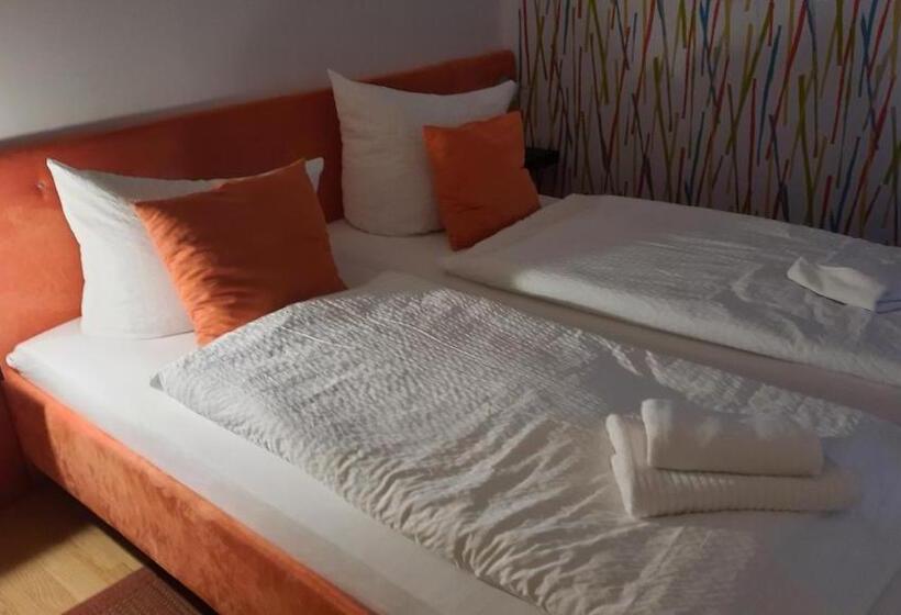 Номер Стандарт, Pension Pfarrhaus