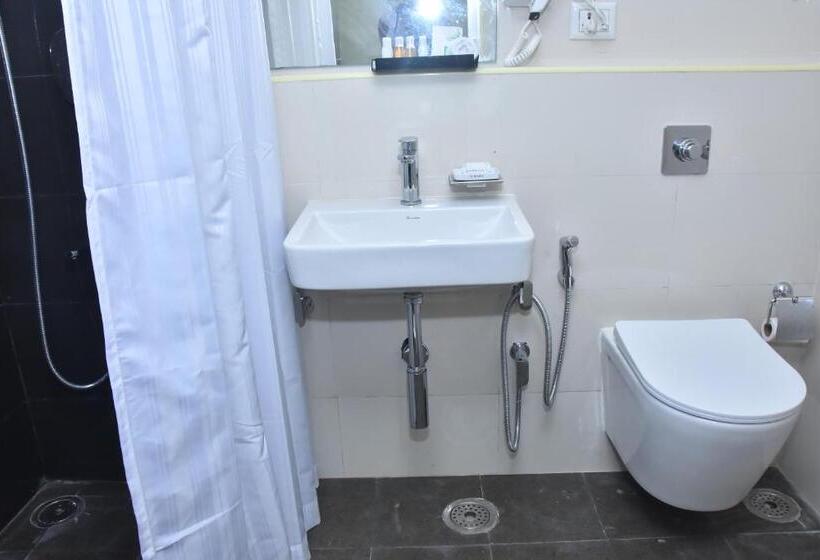 Номер Deluxe, Justa Sarang Rameshwaram