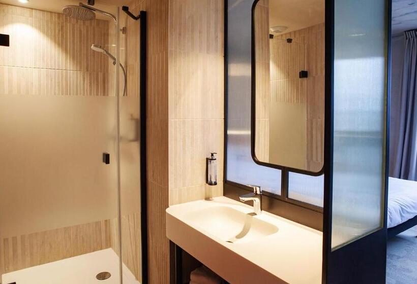 Трехместный Номер Superior, Campanile Saintbrieuc Centre  Gare