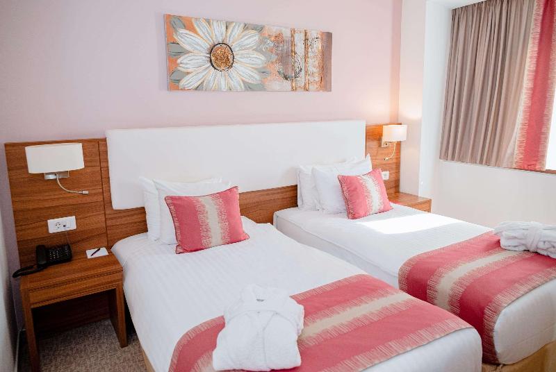 标准间, Eldar Resort