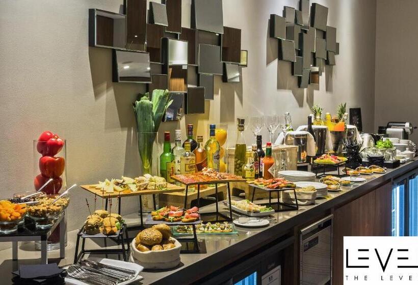 Полулюкс Панорамный Вид, Melia Paris La Defense