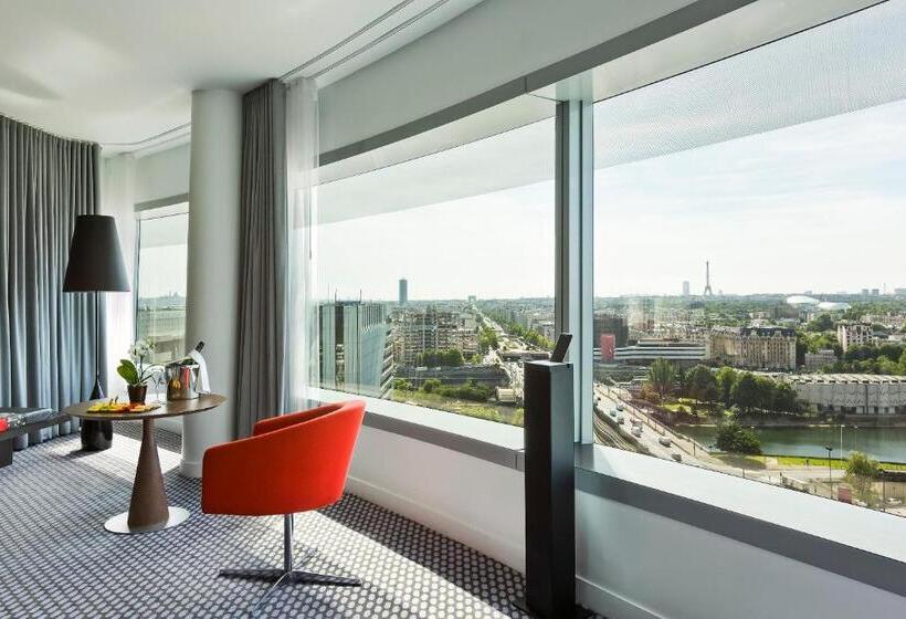 Люкс с Видом, Melia Paris La Defense