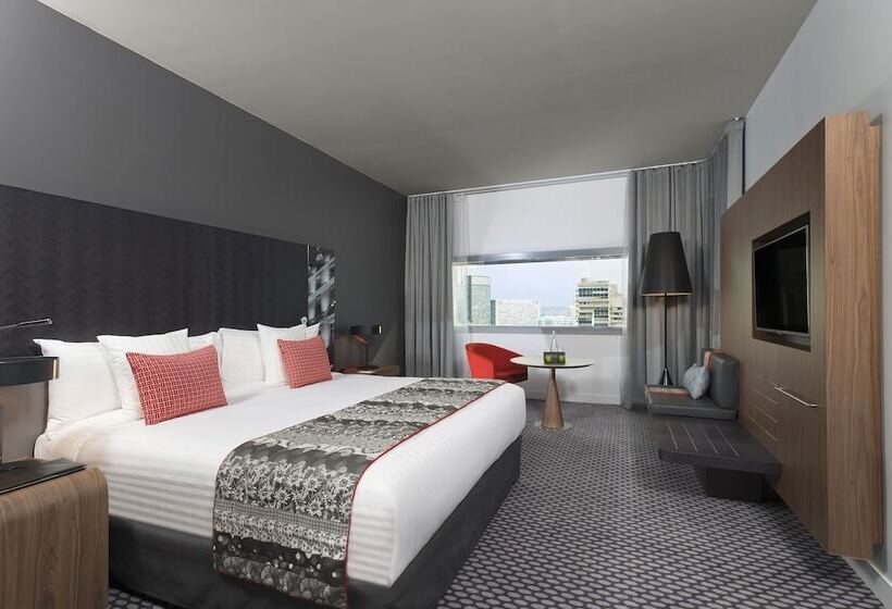 Номер Стандарт, Melia Paris La Defense