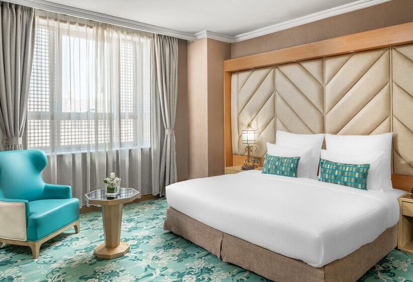 Quarto Estandar, Elaf Al Taqwa