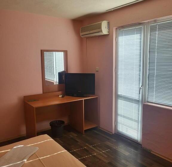 Семейный Номер, Guest House Plamena