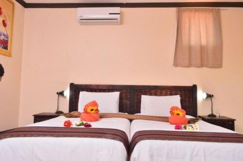 패밀리 룸, Petra Lodge