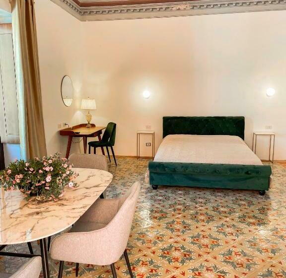 اتاق لوکس, B&b Faraglione