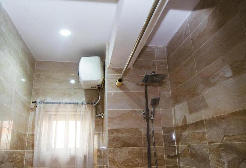 اتاق استاندارد با تخت بزرگ, Residency Hotel Area11 Garki Abuja