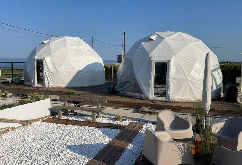 چادر با خدمات رفاهی استاندارد, Maison Du Golf