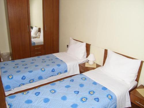 Quarto Estandar, Pansion Sport